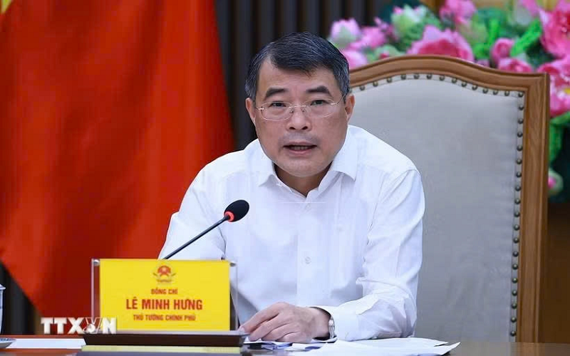 Thủ tướng Lê Minh Hưng: Bảo đảm nguồn cung thuốc, thiết bị y tế đầy đủ với giá thành hợp lý