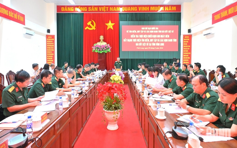 Thượng tướng Lê Quang Minh kiểm tra công tác tìm kiếm, quy tập và xác định danh tính hài cốt liệt sĩ tại tỉnh Vĩnh Long